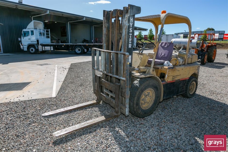 Hyster H80C 4 Wheel Counter Balance Forklift Auction (00325050894