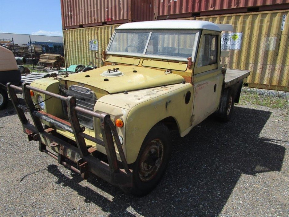 1975 Leyland Land Rover Series 3 4WD Manual Cab Chassis