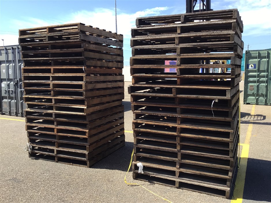 Qty. Timber Pallets Auction (00477042669) Grays Australia