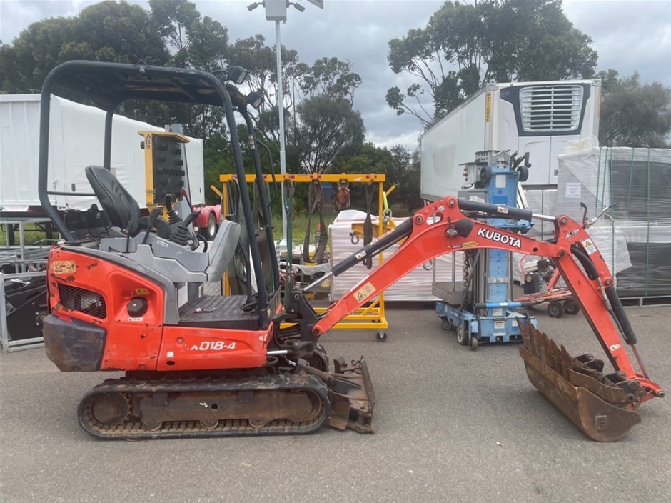 Unreserved Ex-Hire Excavation & Construction Equipment - VIC