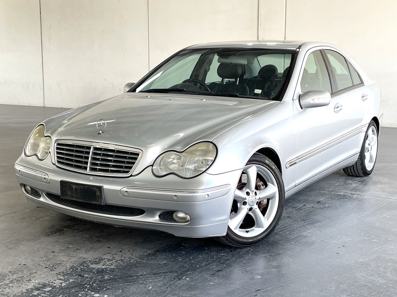 2003 Mercedes Benz C180 K Elegance W203 Automatic Sedan Auction (0001 ...