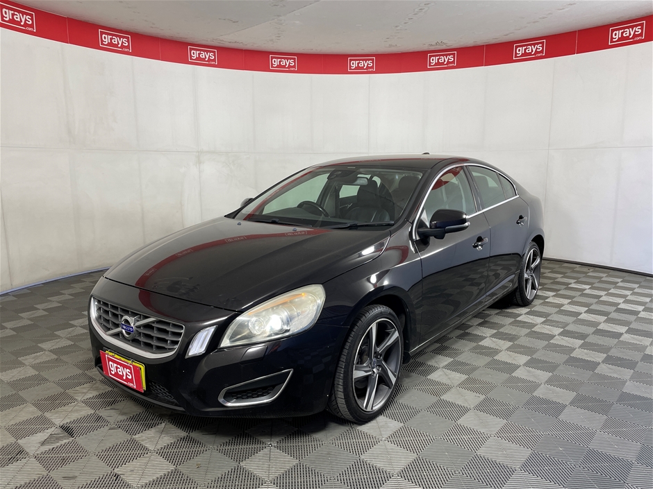 2012 Volvo S60 T4 Teknik Automatic Sedan