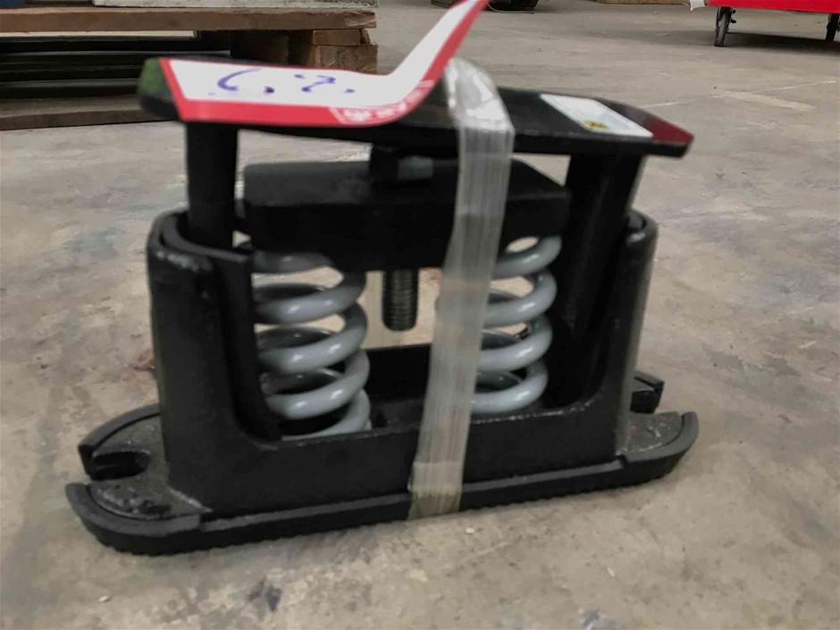 5x VMC Dual Spring Vibration Isolators Auction (00683024371) Grays