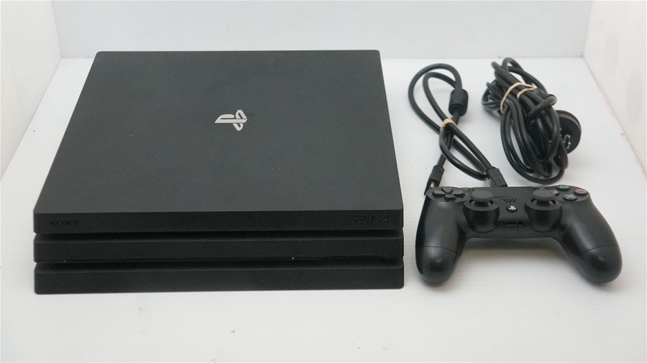 Sony Playstation 4 Console, Black Auction (00092187660) Grays Australia