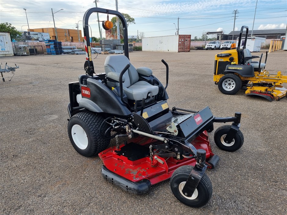 2012 Toro Groundsmaster 7200 (30461) Zero Turn Mower Auction (0001