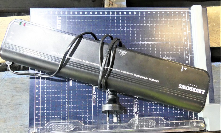 Bundled lot of Office Equipment Auction (00875052046) Grays Australia