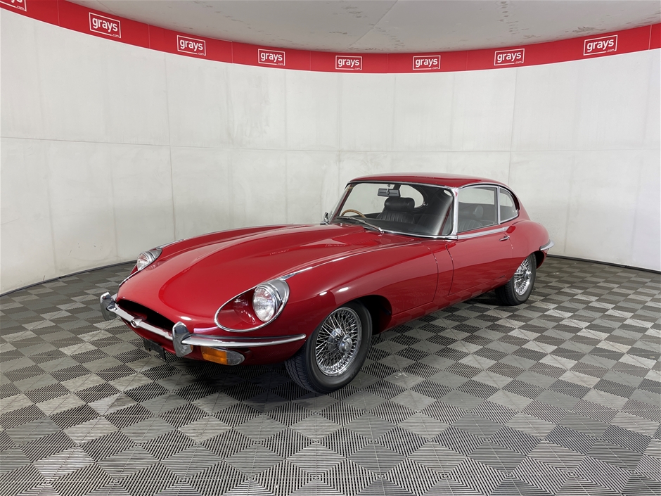 1971 Jaguar E-Type Series II 2+2 Manual Fixed Head Coupe Auction 