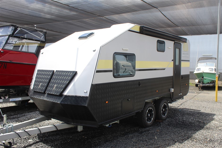 COOEE COUNTRY DEALER DEMO OFF ROAD CARAVAN 