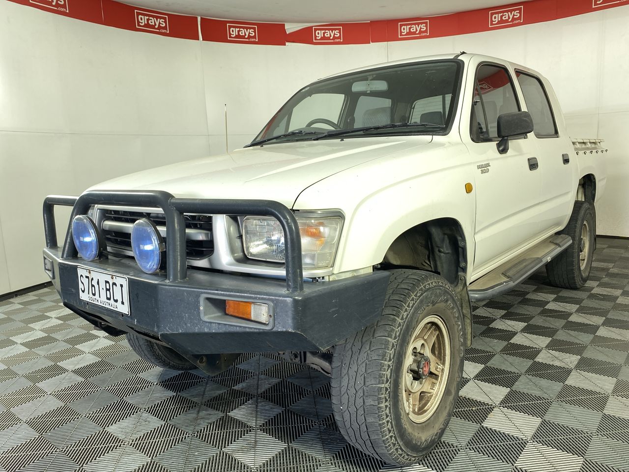 1999 Toyota Hilux (4x4) Manual Dual Cab Auction (0001-60039371) | Grays ...