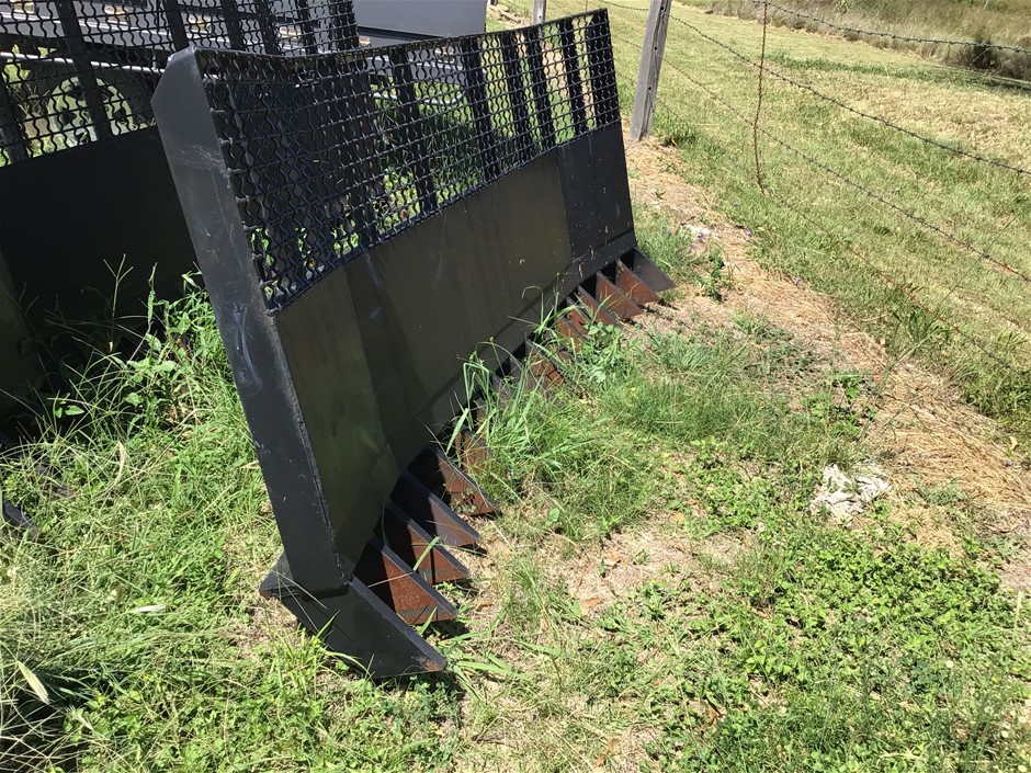 8 Foot Tractor Stick Rake Auction (0102-7042938) | Grays Australia