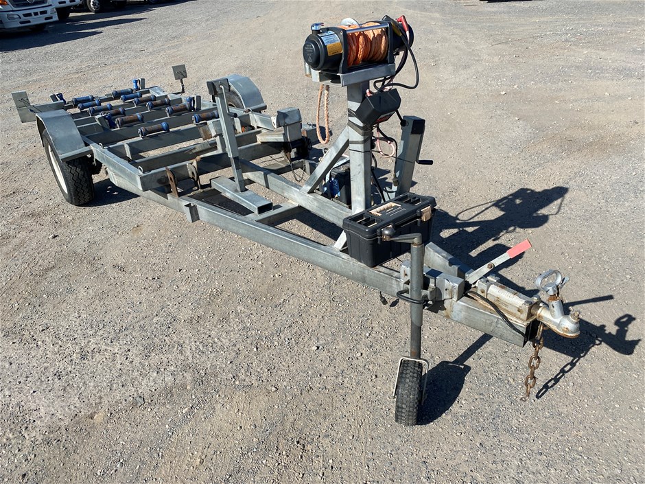 <p>2020 Egritech Custom Feeder Single Box Trailer</p>