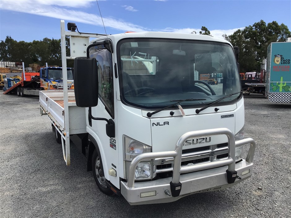 2014 Isuzu NLR 200 Medium 130 (CNG) 4 x 2 Tray Body Truck