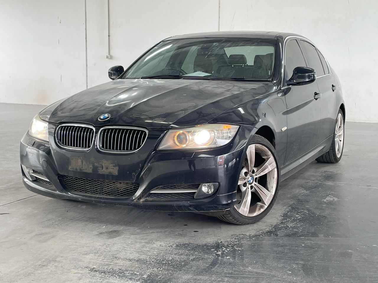 2010 BMW 3 Series 320d Lifestyle E90 Turbo Diesel AT Sedan