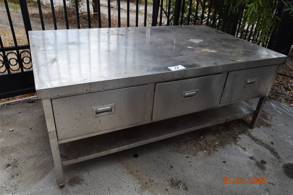 Stainless Steel 3 Drawer Commercial Kitchen Auction (0011
