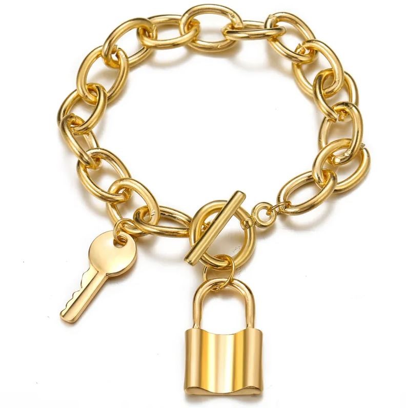 Elegant 18K Yellow Gold plated heavy LOCK KEY bracelet Auction (0032