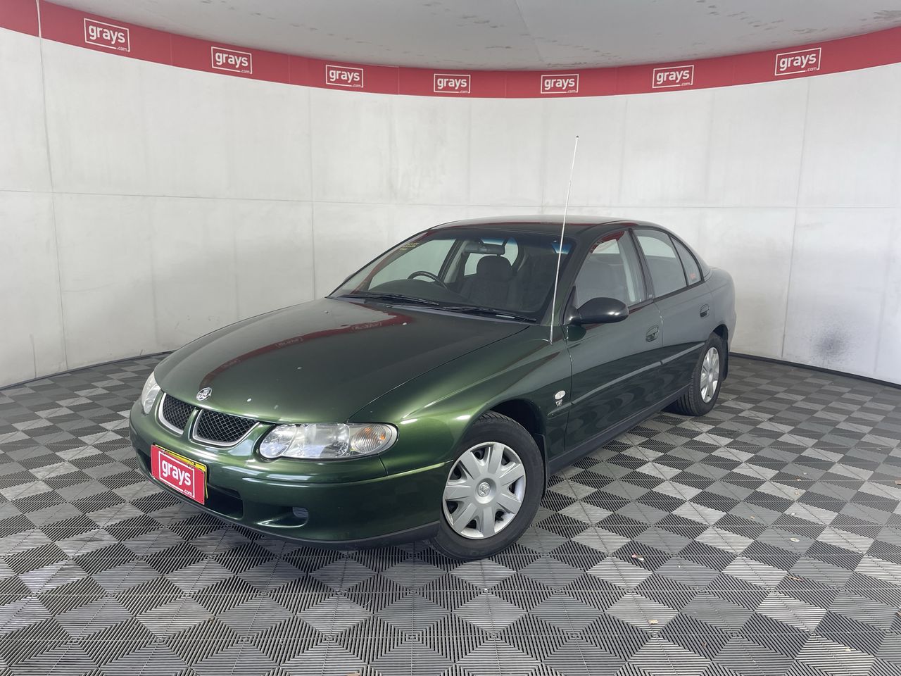 2001 Holden Commodore Acclaim VX Automatic Sedan
