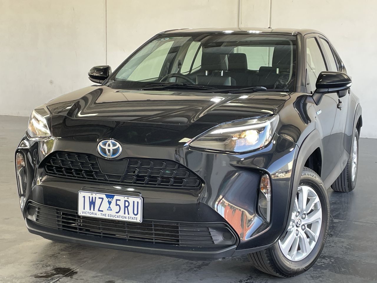2020 Toyota YARIS WOVR – INSPECTED 