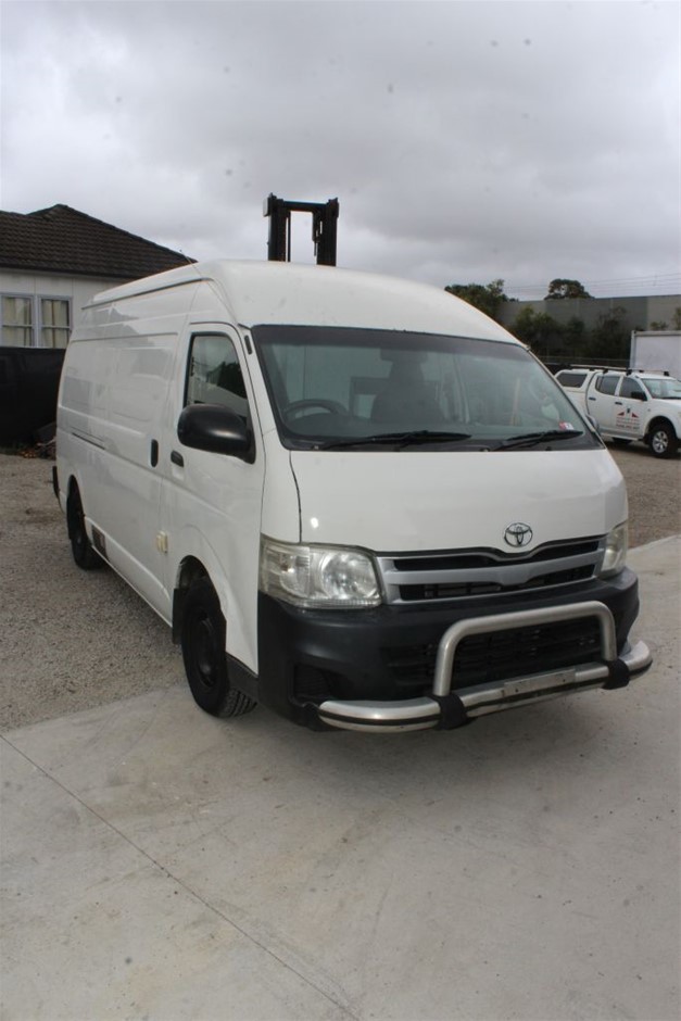 2013 Toyota Hiace Slwb High Roof Refrigerated Van Auction (0007-5052045 