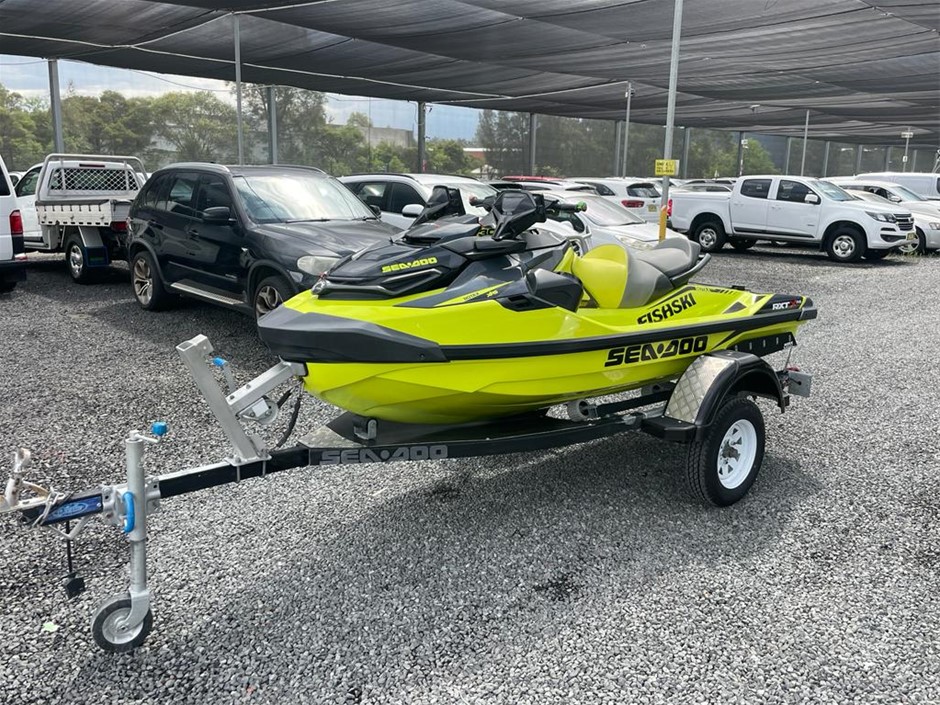 2019 SEADOO RXT xRS JET SKI. FISHSKI, OCEANIC TRAILER Auction (0001