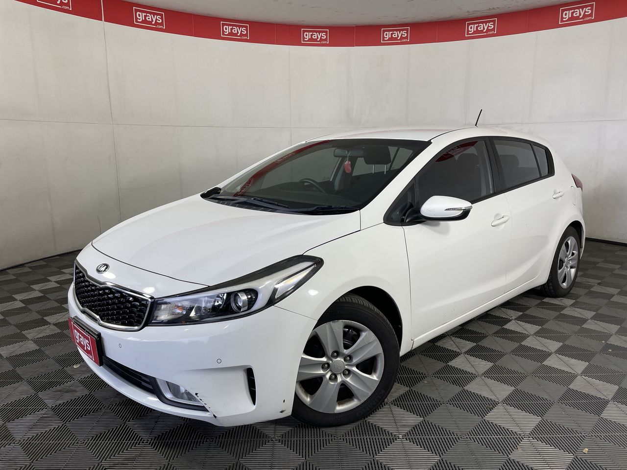 Ex-Corp 2016 Kia Cerato S YD Automatic Hatchback Auction (0001-10331814 ...