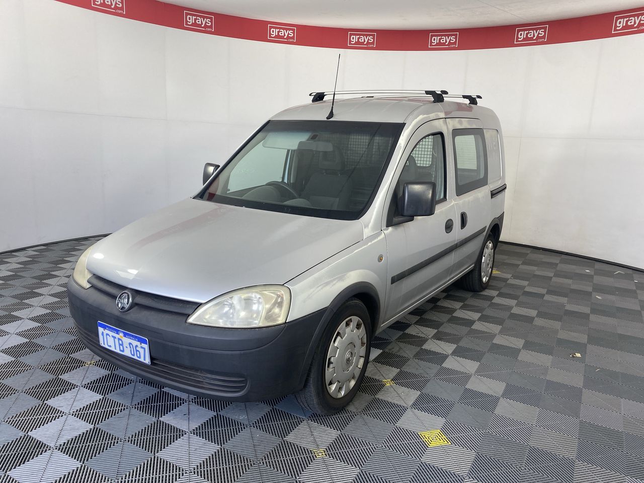 2008 Holden Combo XC Manual Van