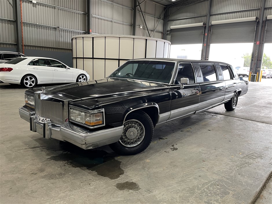 Cadillac Fleetwood Automatic 9 Seats Limo Auction (0001-10331794 ...