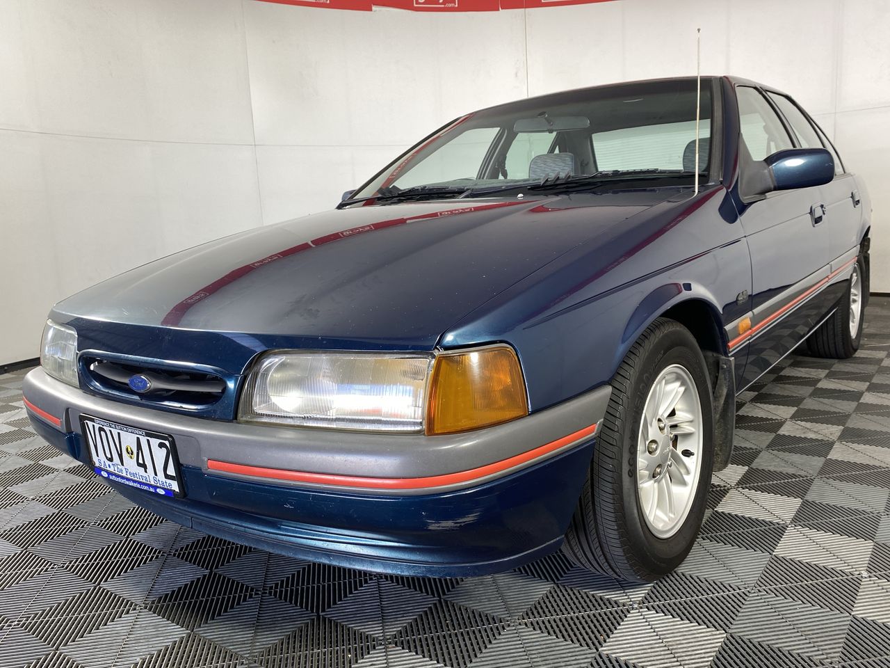 1994 Ford Falcon Futura ED Automatic Sedan Auction (000160040096) Grays Australia