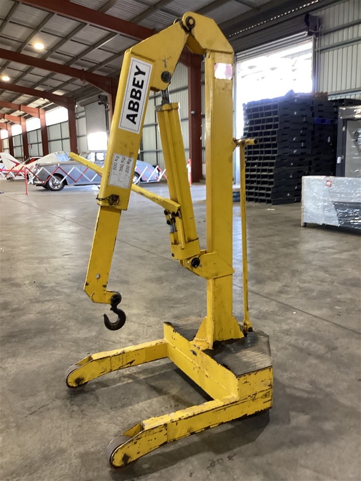 Abbey Portable Engine Hoist Auction (00218016987) Grays Australia