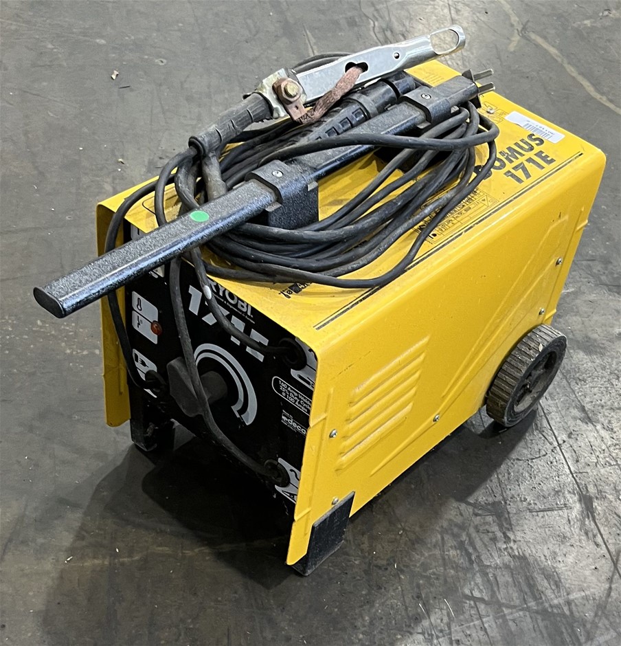 Ryobi Domus 171E Arc Welder Auction (00025052825) Grays Australia