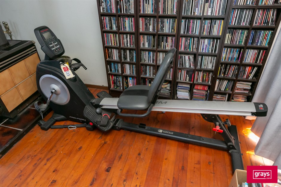 Proform Rower with Inclined Paddle Exercises Machine Auction (0113