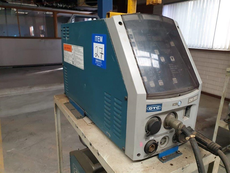 OTC Daihen CO2 MAG digital inverter DM350 welding machine Auction