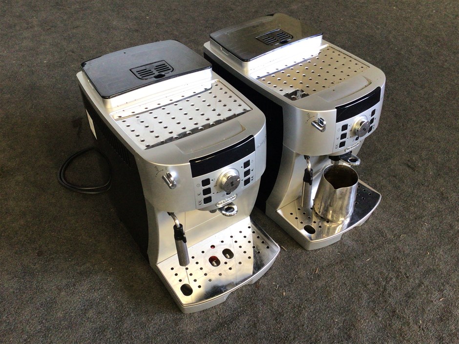 2 x DELONGHI Coffee Machines Auction (00427044844) Grays Australia
