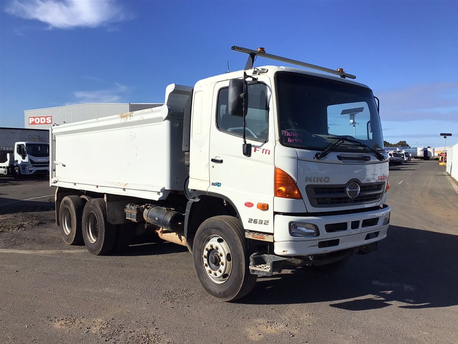 2008 Hino FM 500 (6 x 4) Tipper Truck Auction (0001-3024985) | Grays ...