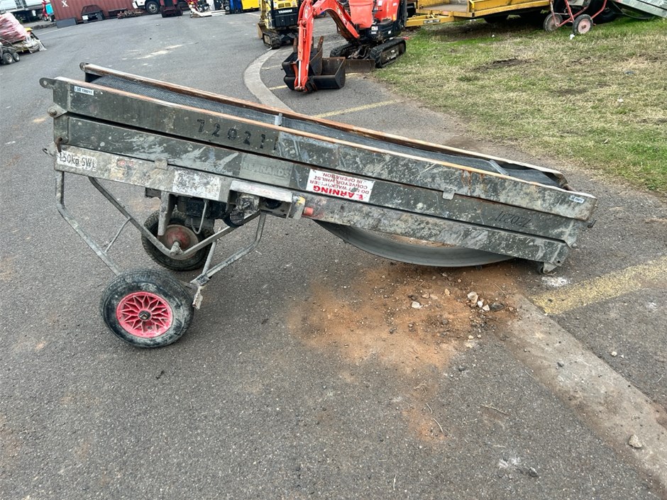 Electric Brick/Block Elevator Auction (00263025440) Grays Australia