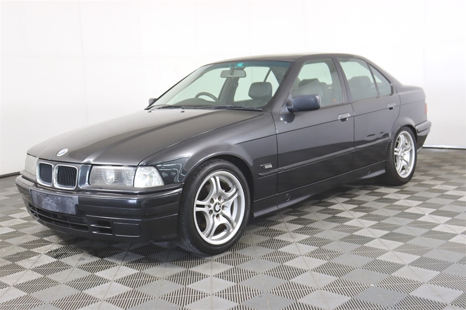 1991 BMW 320i E36 Manual Sedan Auction (0001-20083526) | Grays Australia