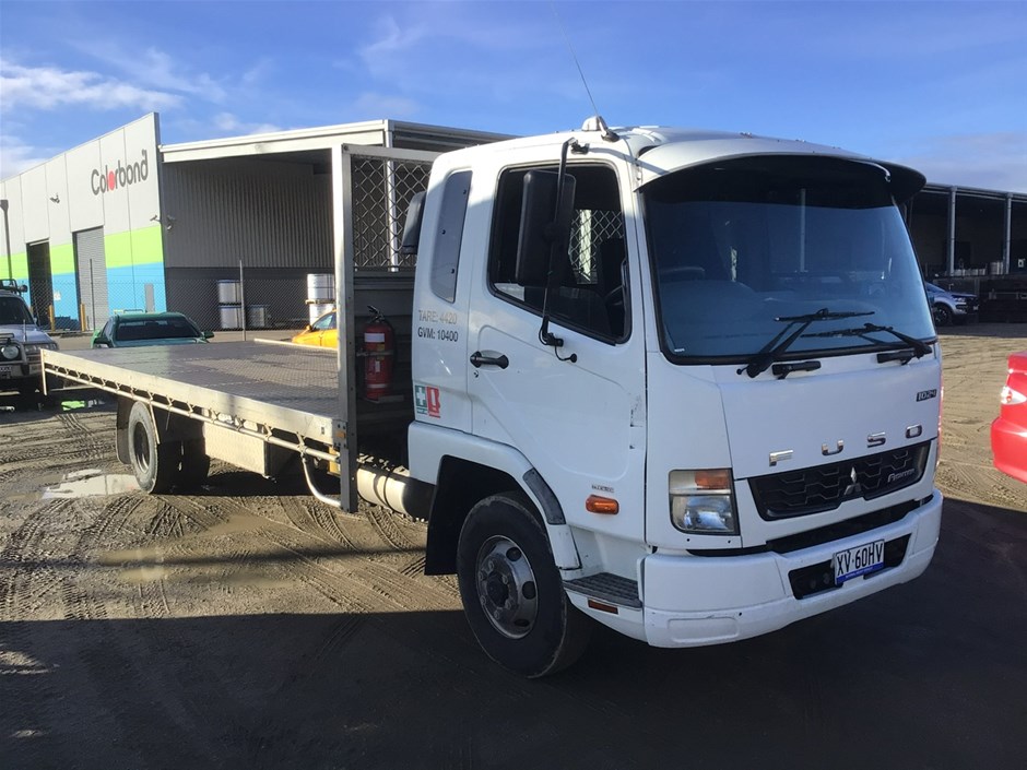 <p>2013 Mitsubishi  FK600 4 x 2 Tray Body Truck</p>