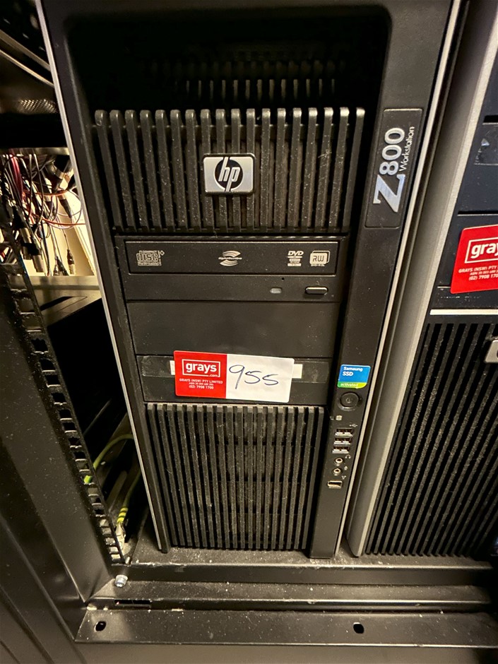 Assorted kitchen appliances including Auction (06555052703) Grays Australia