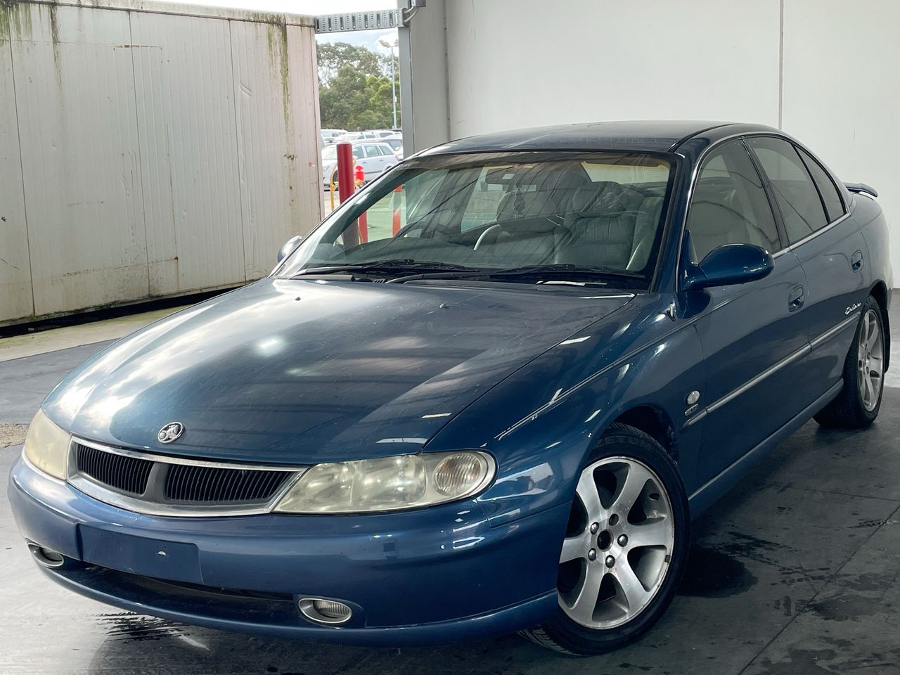2001 Holden VX Calais International V8 Automatic Sedan