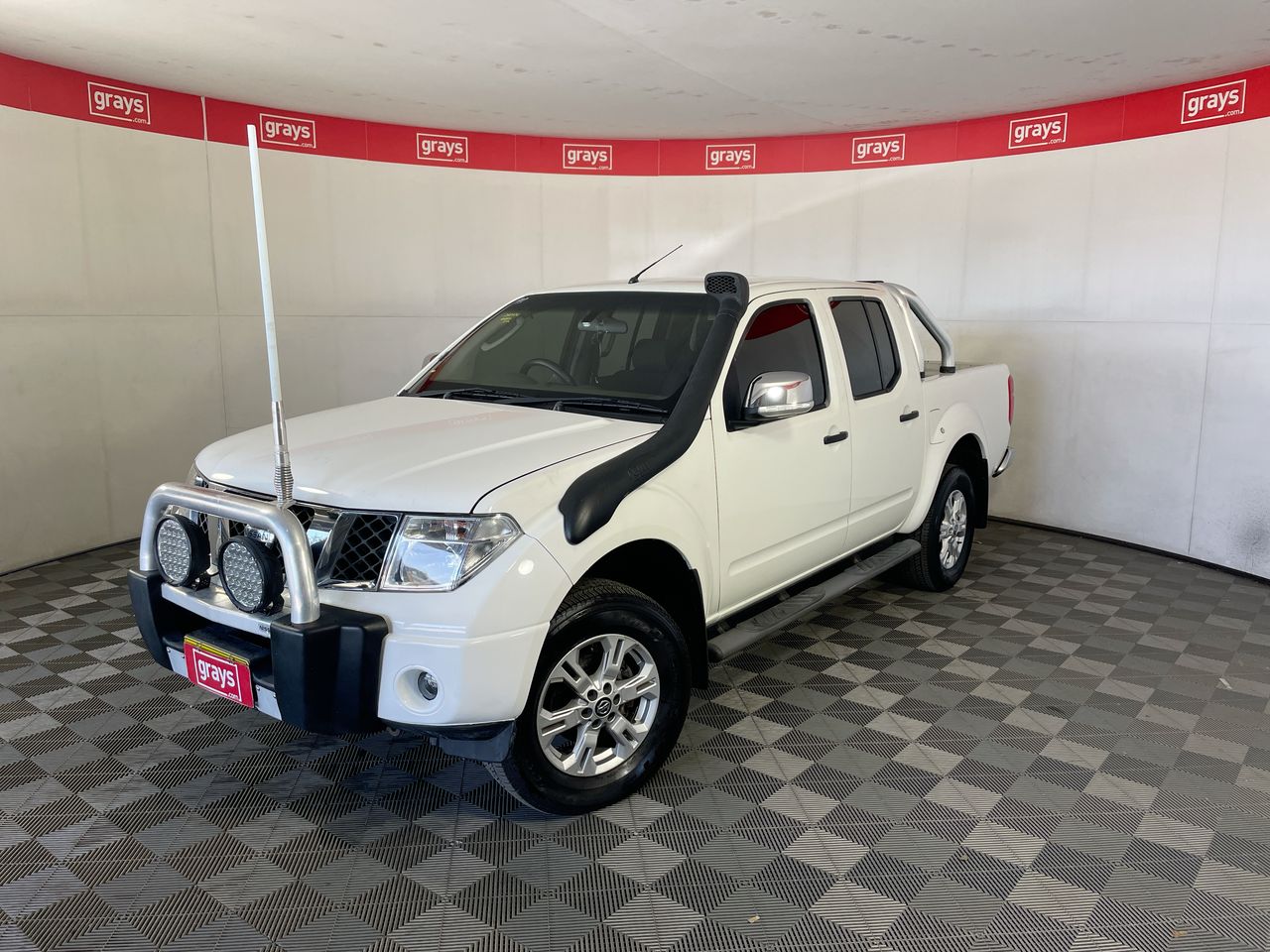 2008 Nissan Navara ST-X 4X4 DOUBLE CAB D40 Turbo Diesel Automatic Dual ...