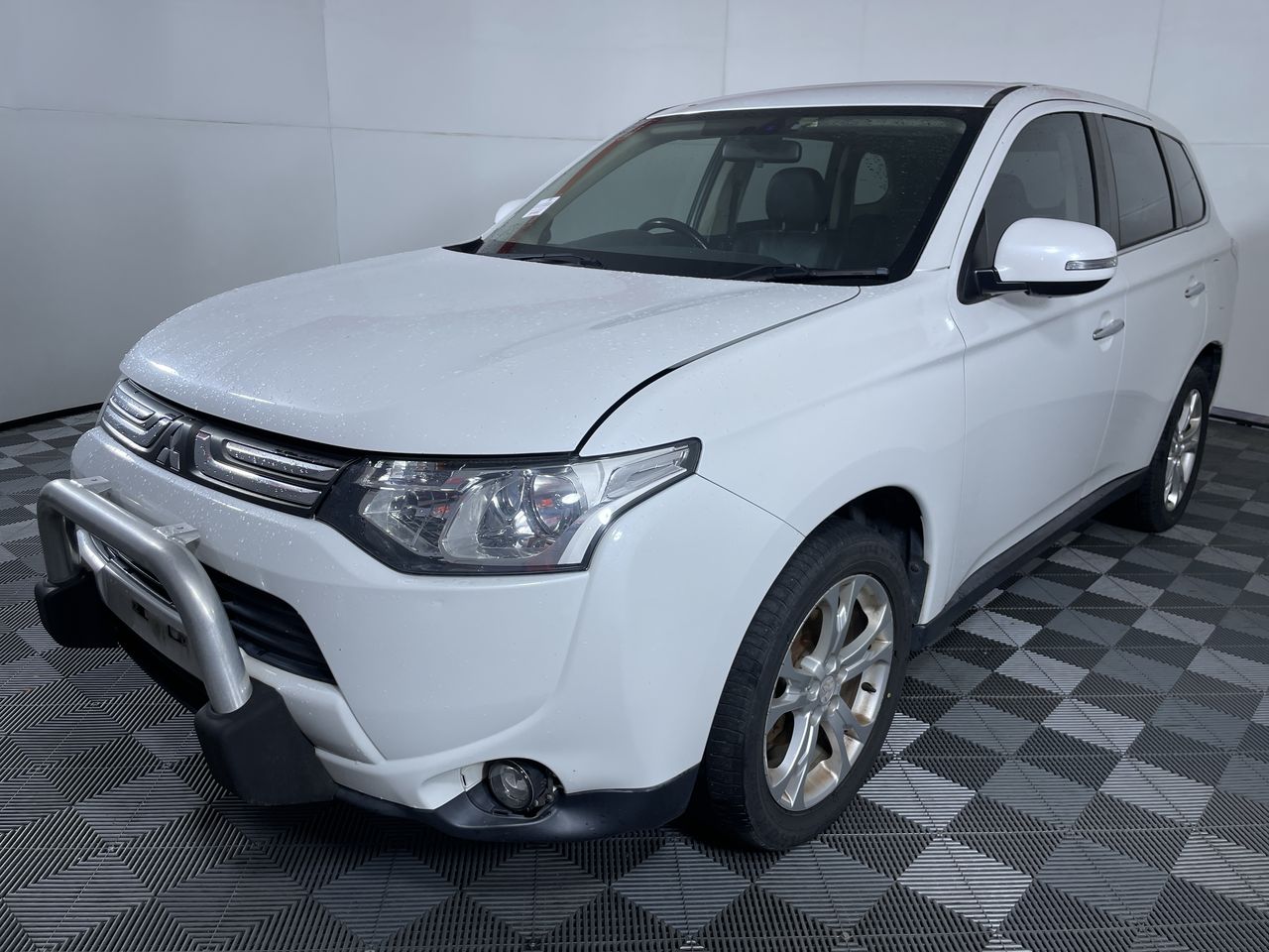 2013 Mitsubishi Outlander 