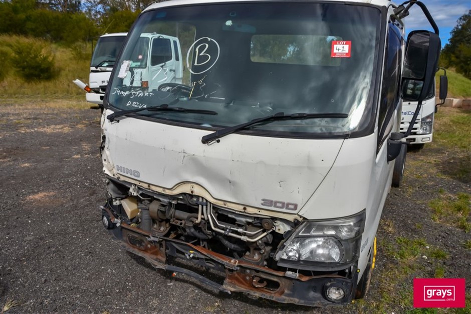 2013 Hino 300 Ser 2 Incomplete Truck (Statutory Write-off)