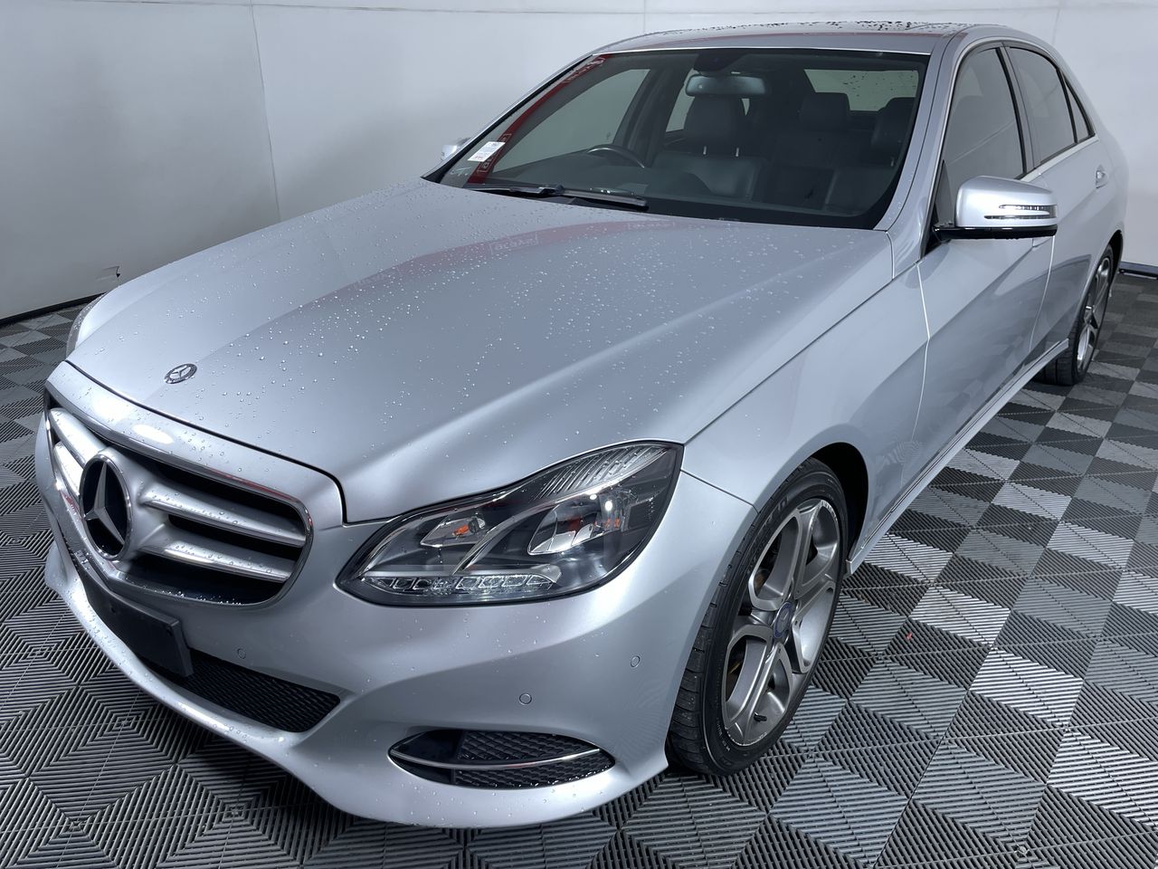 2015 Mercedes Benz E-Class E200 