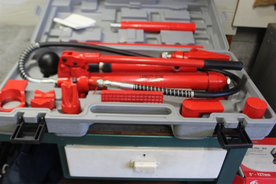 Hafco A367 Hydraulic Frame Body Repair Kit with Poly Case Auction (0020