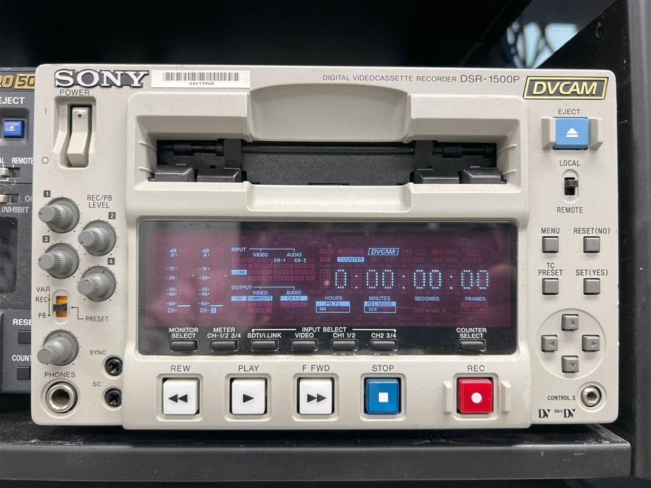SONY DSR1500P Digital Video Cassette Recorder Auction (00765052744