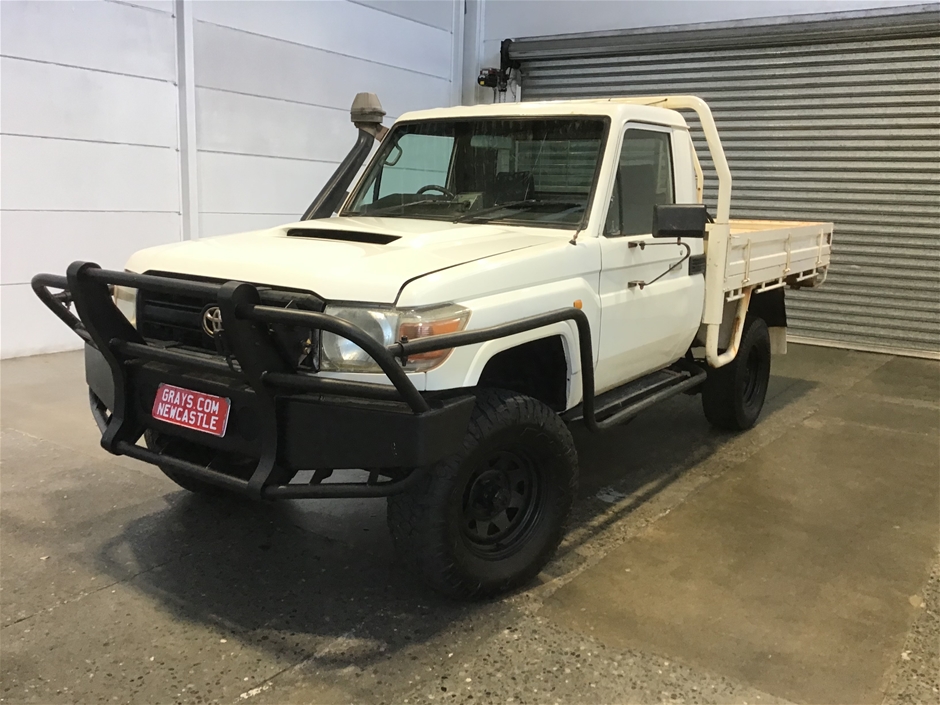 2007 Toyota Landcruiser Workmate T/D Manual Cab Chassis
