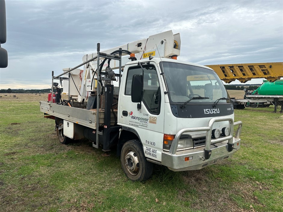 2004 Isuzu Cherry Picker, Baler and Paddock Picker - Vic