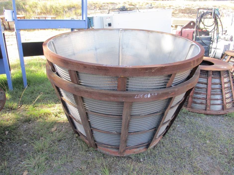 Qty 2x of Centrifuge Basket/Fire Pit Auction (00867045139) Grays