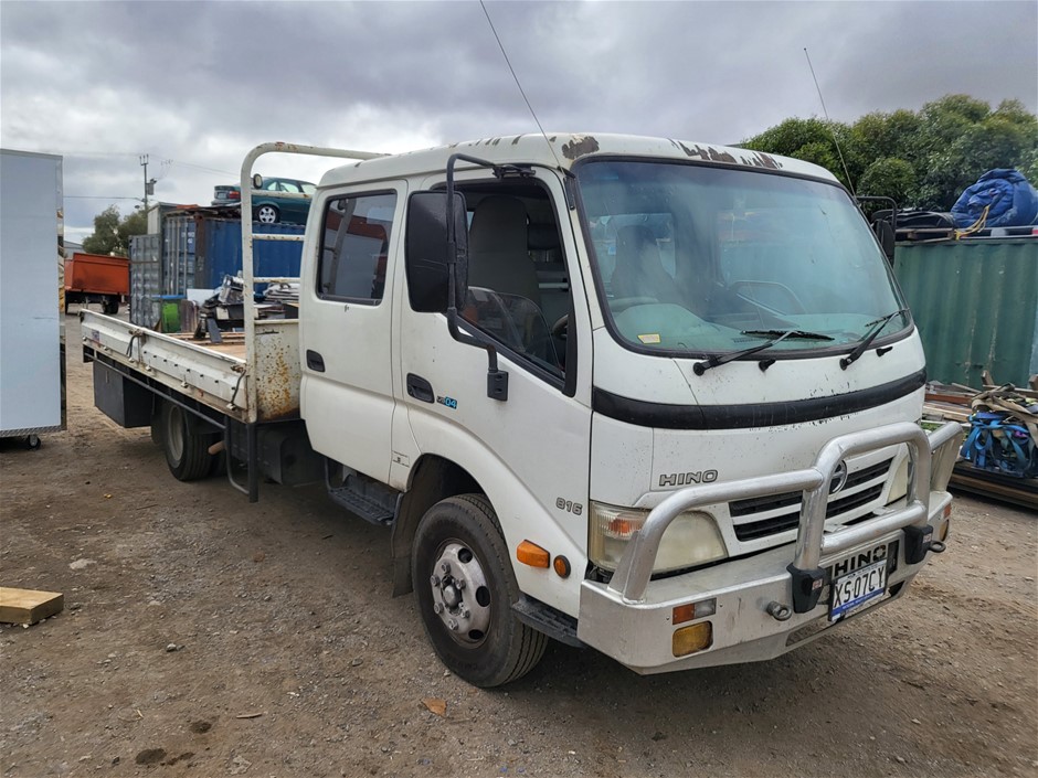 Trucks, Amusement Rides & Machinery Clearance   