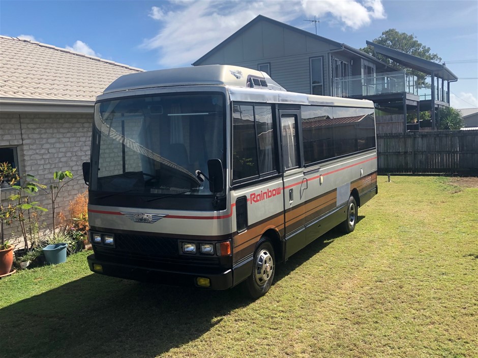 Hino Rainbow RB 145 A (IMPORT)