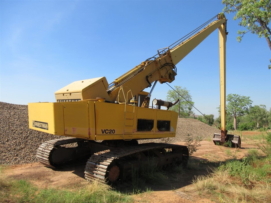 3x Priestman Excavators